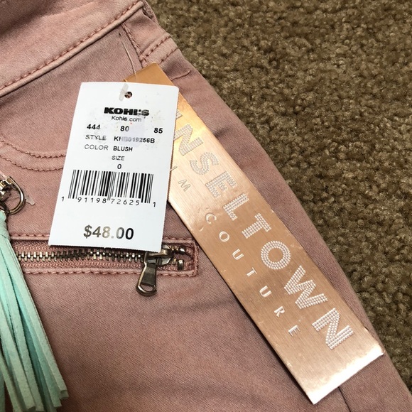 Jeans - Picture 3 of 5